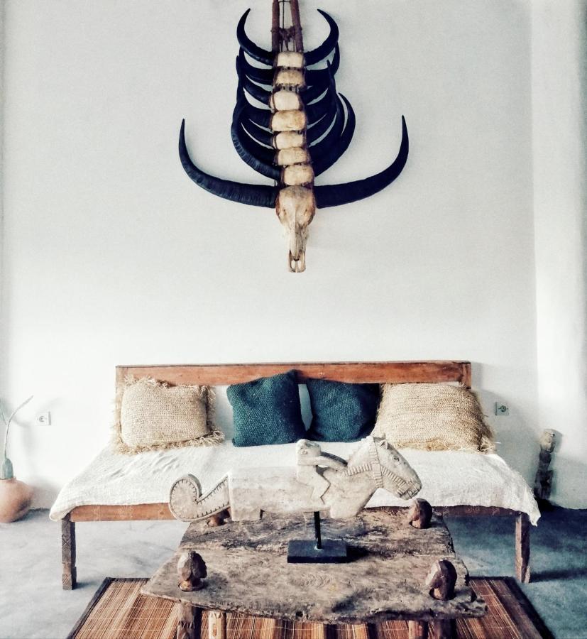 Lambo Homestay Вайкабубак Экстерьер фото